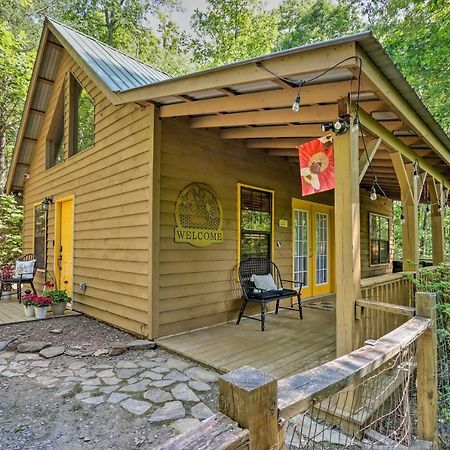 Salem Bumblebee Cottage Murphy Retreat With Hot Tub מראה חיצוני תמונה