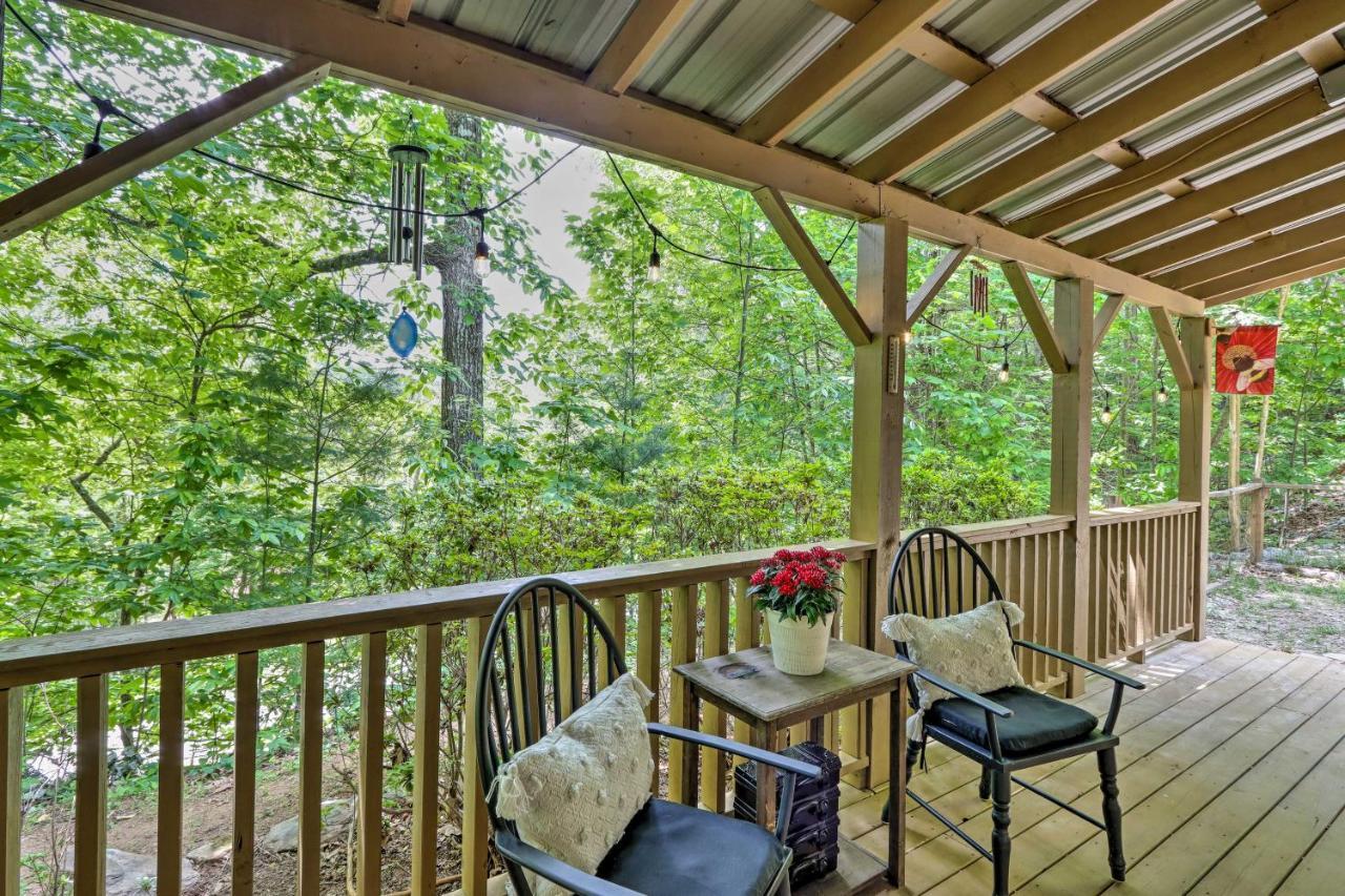 Salem Bumblebee Cottage Murphy Retreat With Hot Tub מראה חיצוני תמונה